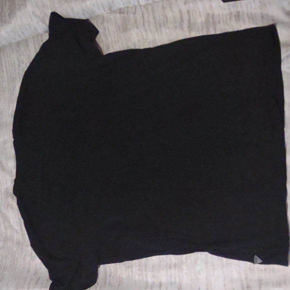 🟡 Smart Guess | Black T Shirt - Picture 3 of 3
